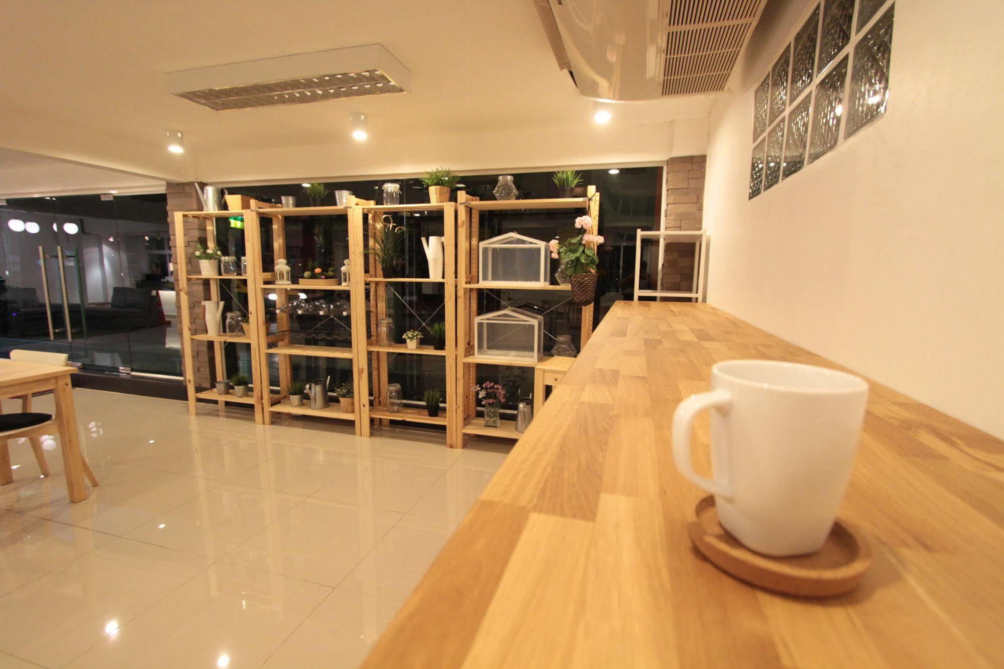 Napaville Huai Khwang Bangkok Exterior foto